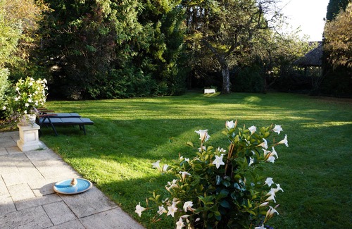 Rottach Apartment | Tranquil Retreat in Rottach-Egern with Ocean Views
