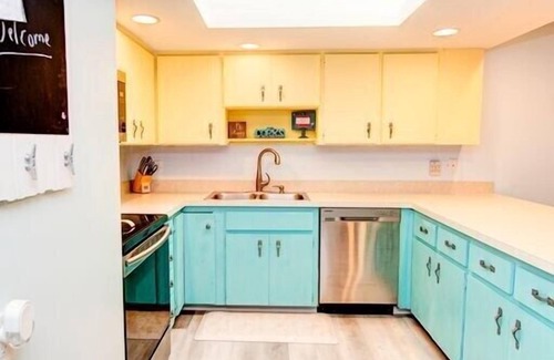 Stuart House | Experience Coastal Comfort Near Beaches in Stuart