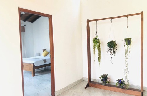 Kandy Bed & Breakfast | Discover Kandy: Nature Retreat with Family-Friendly Amenities