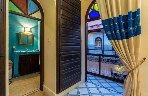 Medina Hotel | Discover the Medina of Marrakech with Pool and Breakfast