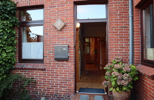 Norden Condo | Cozy Family Retreat in North: Pet-Friendly & Breakfast Included
