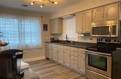 Three Oaks House | Prime Location in Three Oaks - Steps to Downtown Fun
