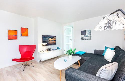Torshavn Apartment | Discover Central Tórshavn with Family-Friendly Amenities