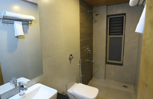Aurangabad House | Stay Near Ajanta and Ellora: Perfect for Families & Pets