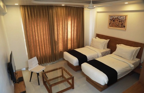 Aurangabad House | Stay Near Ajanta and Ellora: Perfect for Families & Pets