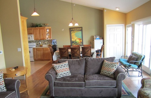 South Haven Condo | Experience Bliss In The Midst Of Ocean View Delights!