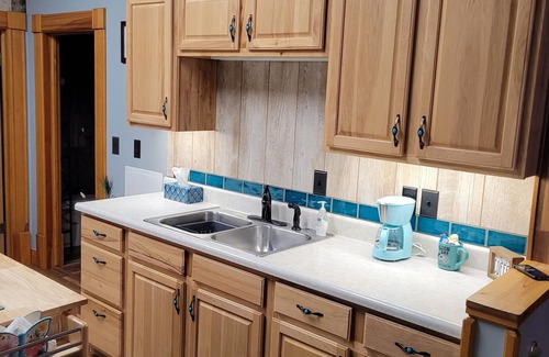 Deadwood Apartment | Explore Deadwood at The Jordan's: Newly Remodeled Retreat!