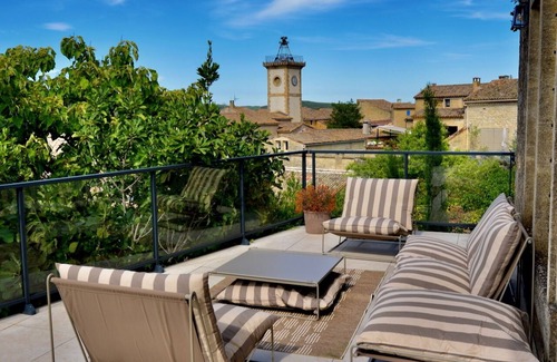 Saint-Siffret House | In the Provence Gardoise, 4 BR, garden, pool, air conditioning, 4km from Uzès