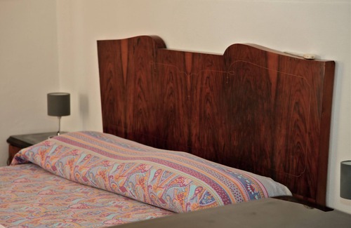 Borgo Antico Apartment | Steps from the Sea: Pet-Friendly Retreat in the Heart