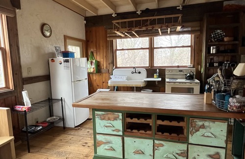 Clear Lake House | Explore In-Town Moose Haus Lodge: Pet-Friendly Retreat