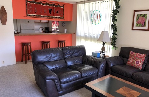 Historic Kailua Village Condo | Ocean View Retreat Steps from Beach, Shops & Dining