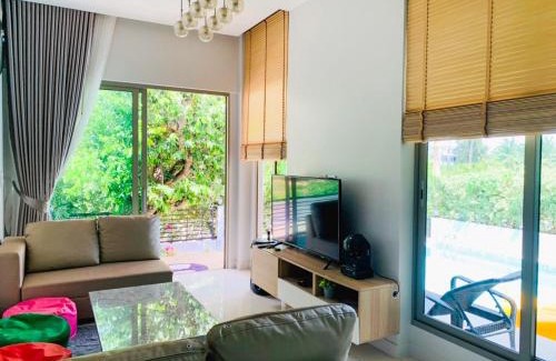 Downtown Krabi Villa | Premium Pool Villa in Krabi - Guest Rated 10/10