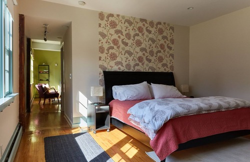 Lakeville Apartment | Prime Location: Walk to Everything Near Lake & Schools