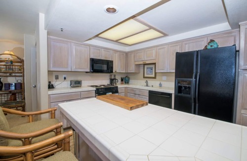 Imperial Beach Resort | Breathtaking Oceanfront Views with Pool & Spa Access