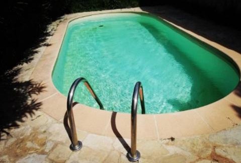 Saint-Etienne-du-Gres Villa | Pet-Friendly Inadad with Pool and Ocean View Awaits You