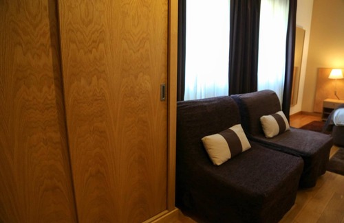 Costa de Caparica Hotel | Discover INATEL Caparica: Family-Friendly with Pool & Spa