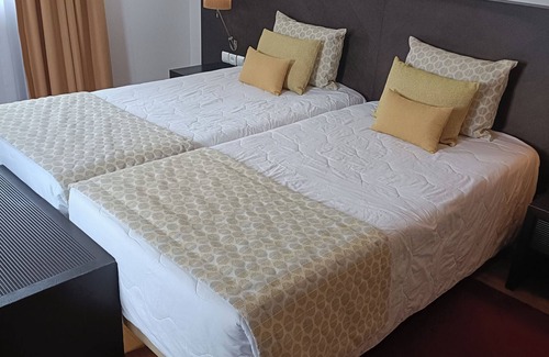 Piodao Hotel | Explore Comfort at INATEL Piódão Hotel - 4-Star Retreat
