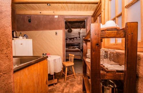 San Pedro de Atacama Hotel | Discover Incahuasi Travelodge: Family-Friendly Retreat