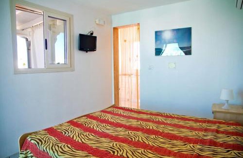Torre San Giovanni Apartment | Beautiful Seaside Penthouse at Teresa Houses for Families
