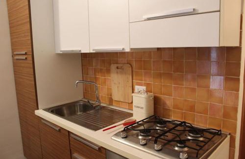 Tuscania Apartment | Cozy Casina di Mara: Family-Friendly with Fast WiFi