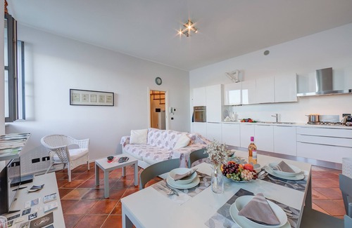 Arona Apartment | Unforgettable Stay at Incanto Sul Lago, Arona, Italy