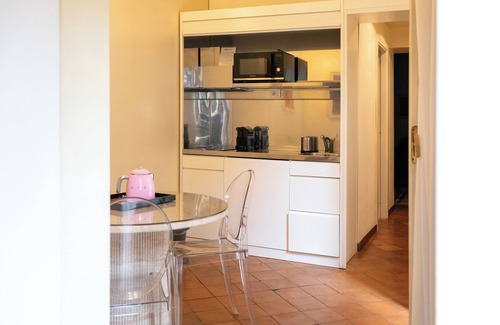 Rione IV Campo Marzio Apartment | InCentrum