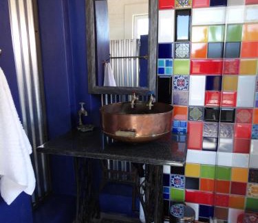 Magareng Apartment | InchCape: Family-Friendly Getaway with Top Reviews