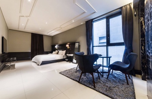 Gyesan-dong Hotel | Eco-Friendly Incheon VOW: Family-Friendly with Breakfast