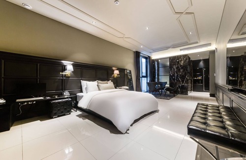 Gyesan-dong Hotel | Eco-Friendly Incheon VOW: Family-Friendly with Breakfast