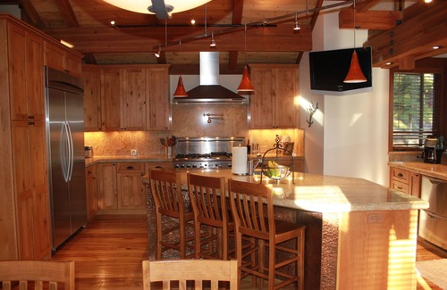 Incline Village House | Top-Rated Incline Village Home with Hot Tub & Game Room