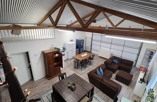 Hayden House | Pet-Friendly Stay with RV Spot Near Silverwood Attractions