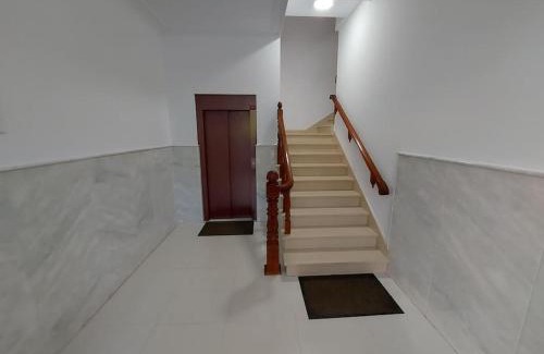 Cee Apartment | Discover Family-Friendly Comfort at Vivienda Martinez