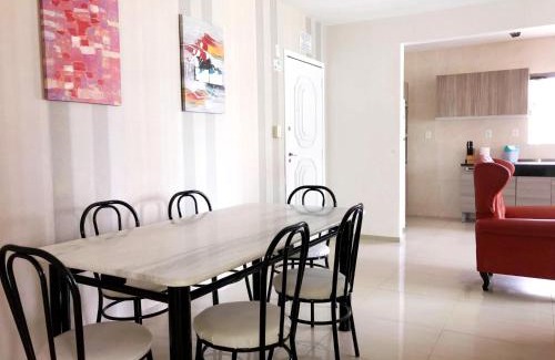 Centro Apartment | Exceptional Getaway: 100m to the Beach with Wi-Fi
