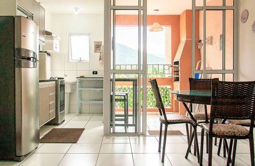 Centro Apartment | Inviting Ubatuba Apartment with Pool and BBQ Area