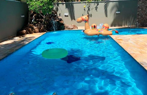 Juquehy House | Discover a Beautiful Home Steps from Juquehy Beach