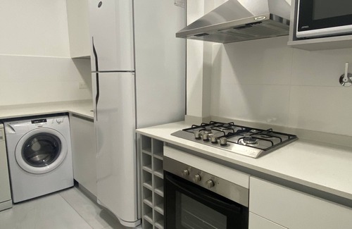 Recoleta Apartment | Spacious Recoleta Apartment for 7 with Top Amenities