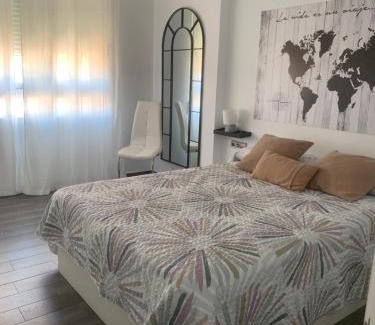 Gandia Apartment | Stylish Central Apartment | Guest Rated 9.9/10 & Pet Friendly