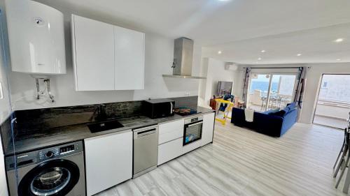 Cala Reona Apartment | Unforgettable Ocean Views with Pool & Family-Friendly Fun