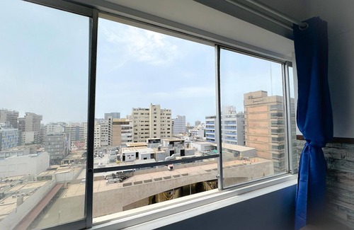 Leuro Apartment | Inviting Apartment in Miraflores - Pet & Child Friendly Stay