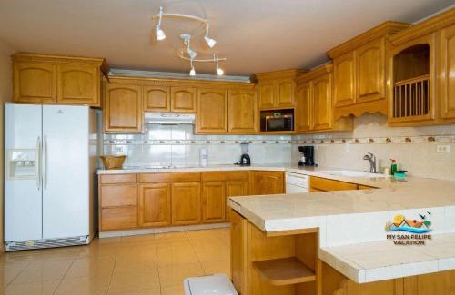 Villas de Las Palmas House | Beautiful Beachfront Las Palmas Condo with Family Amenities