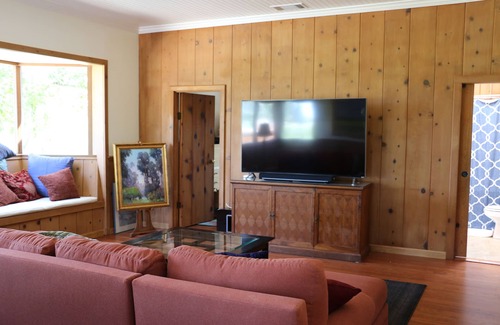 San Luis Obispo House | Experience Breathtaking Edna Valley Views Near Town