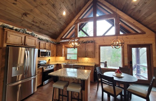 Morganton Cabin | Cozy Cabin with Firepit, Minutes from Town - 10/10 Rating