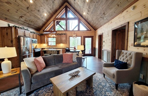 Morganton Cabin | Cozy Cabin with Firepit, Minutes from Town - 10/10 Rating
