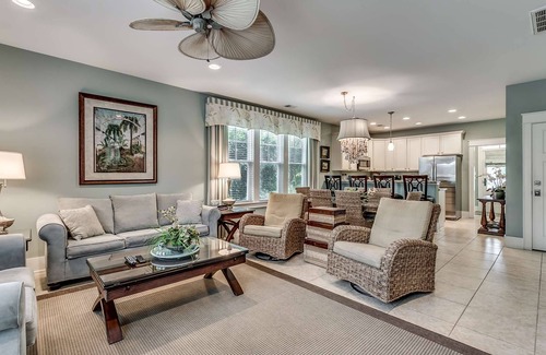 Windy Hill House | Relaxing Retreat in North Beach Resort & Villas, 500 Yards to Beach