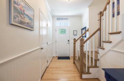 Northeast Virginia Beach House | Prime Location with Child-Friendly Amenities - 4-Star Stay