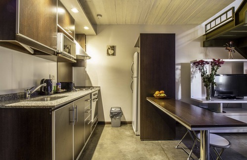 Recoleta Apartment | Remarkable Loft in Recoleta with Spa and Pool Amenities