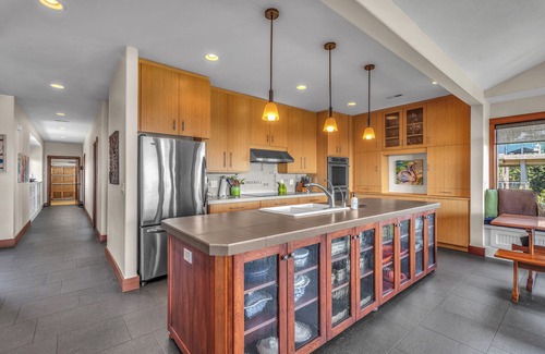 Pacific City House | Oceanfront Haven: Breathtaking Views & Community Pool