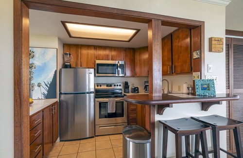 Wainiha Condo | Oceanfront Escape: Steps to Sand with Amazing Amenities