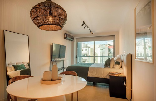 Recoleta Apartment | Incredible Studio Luxe Tower D902