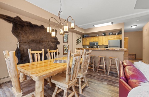 Lakeside Village House | Inviting Townhome with River & Mountain Views, Hot Tub Access